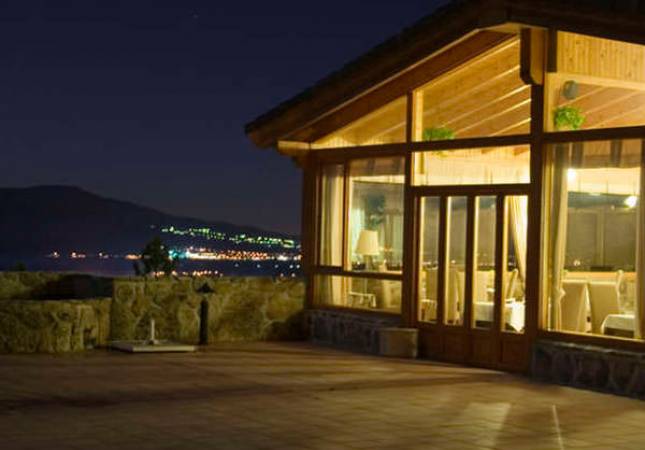 Los mejores precios en Hotel La Sierra by Selecta . Relájate con nuestro Spa y Masaje en Madrid